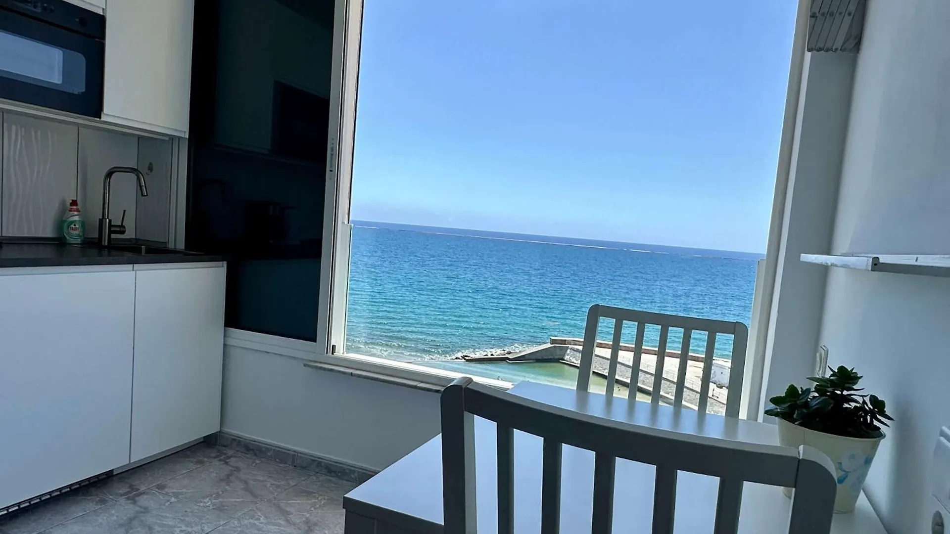 Studio Am Strand Arguineguin Spain